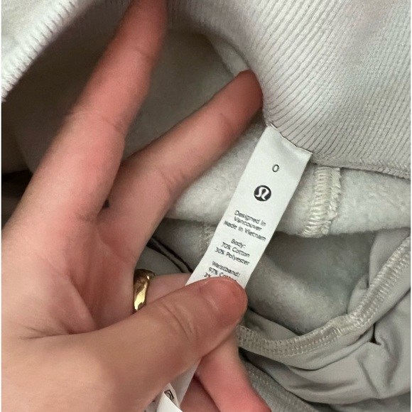 Lululemon Scuba Joggers with Crisscross Detailing - Picture 3 of 3